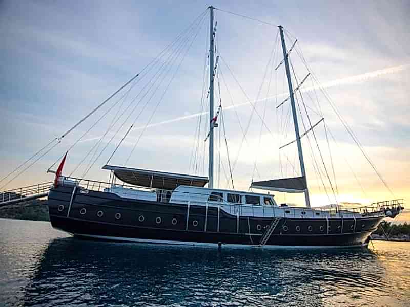 GULET NEVRA QUEEN