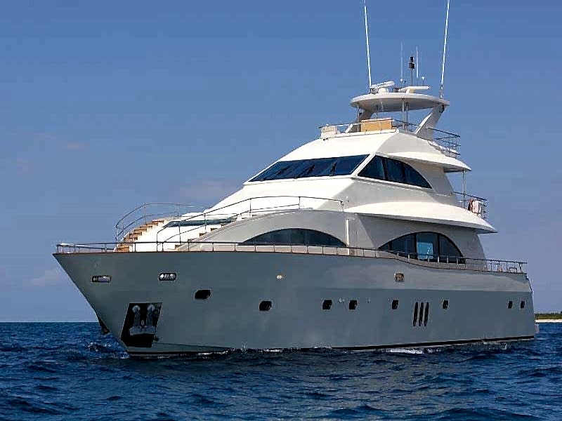 DREAM YACHT